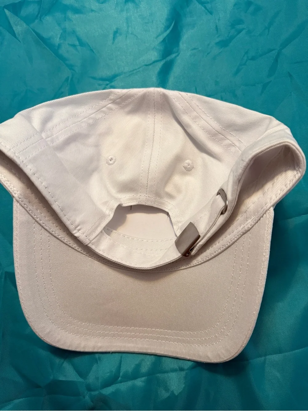 LILIAS White Embroidered Active Baseball Cap
